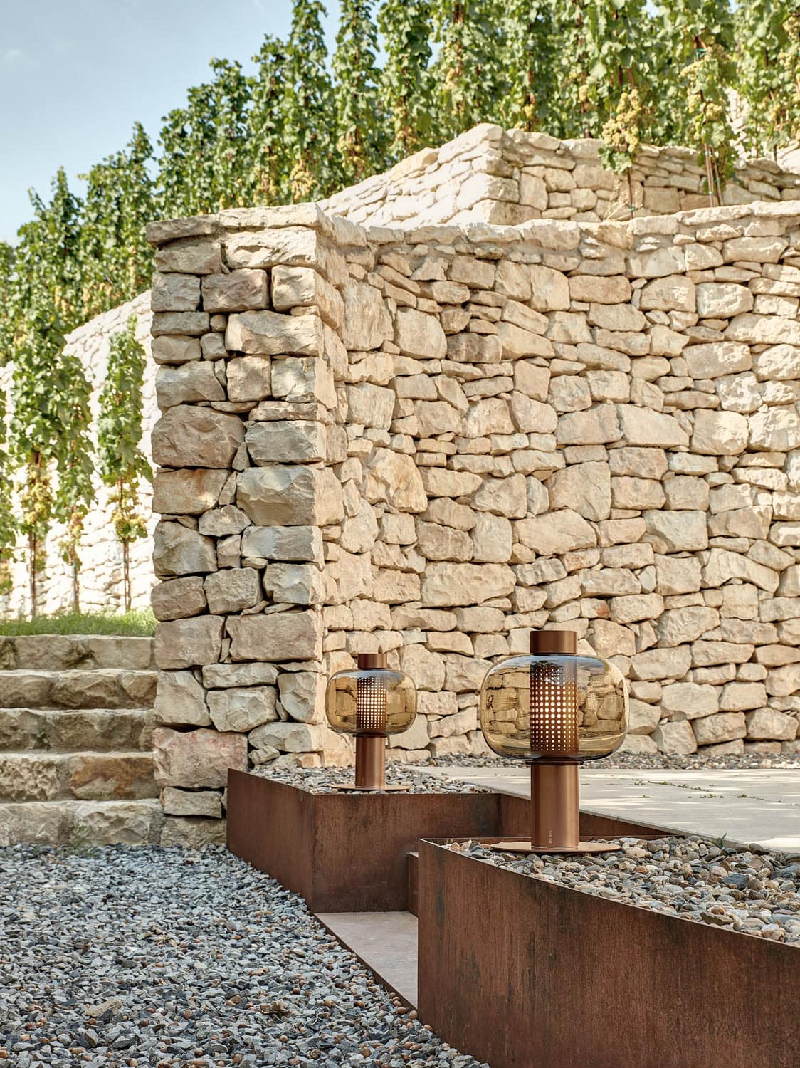 Read more about the article BROKIS: BONBORI AND SHADOWS OUTDOOR