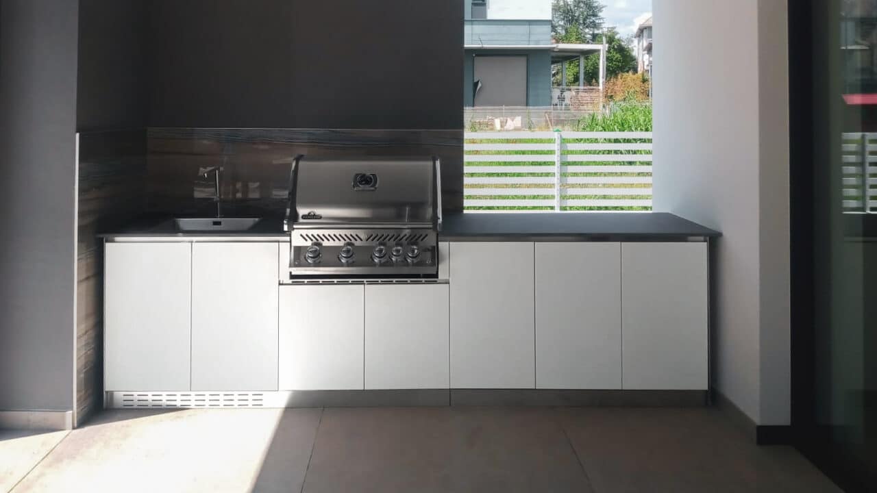 32359351-2cd2-b358-ad8d-3faa027fe7d9