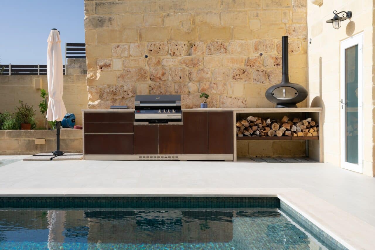 Read more about the article OF outdoorkitchens: The beautiful season is just around the corner!