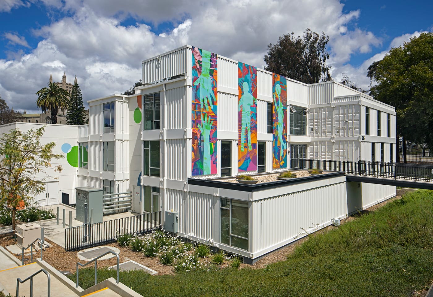 Read more about the article Arper: Bringing colorful hope to the community