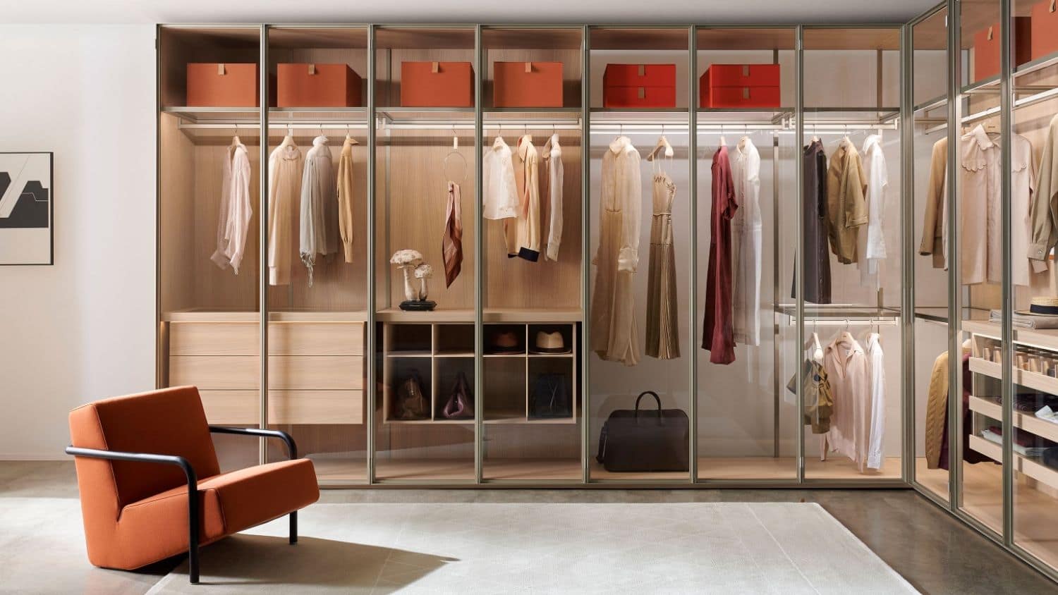 You are currently viewing PORRO: DRESSING ROOM AVAILABLE ON DISPLAY