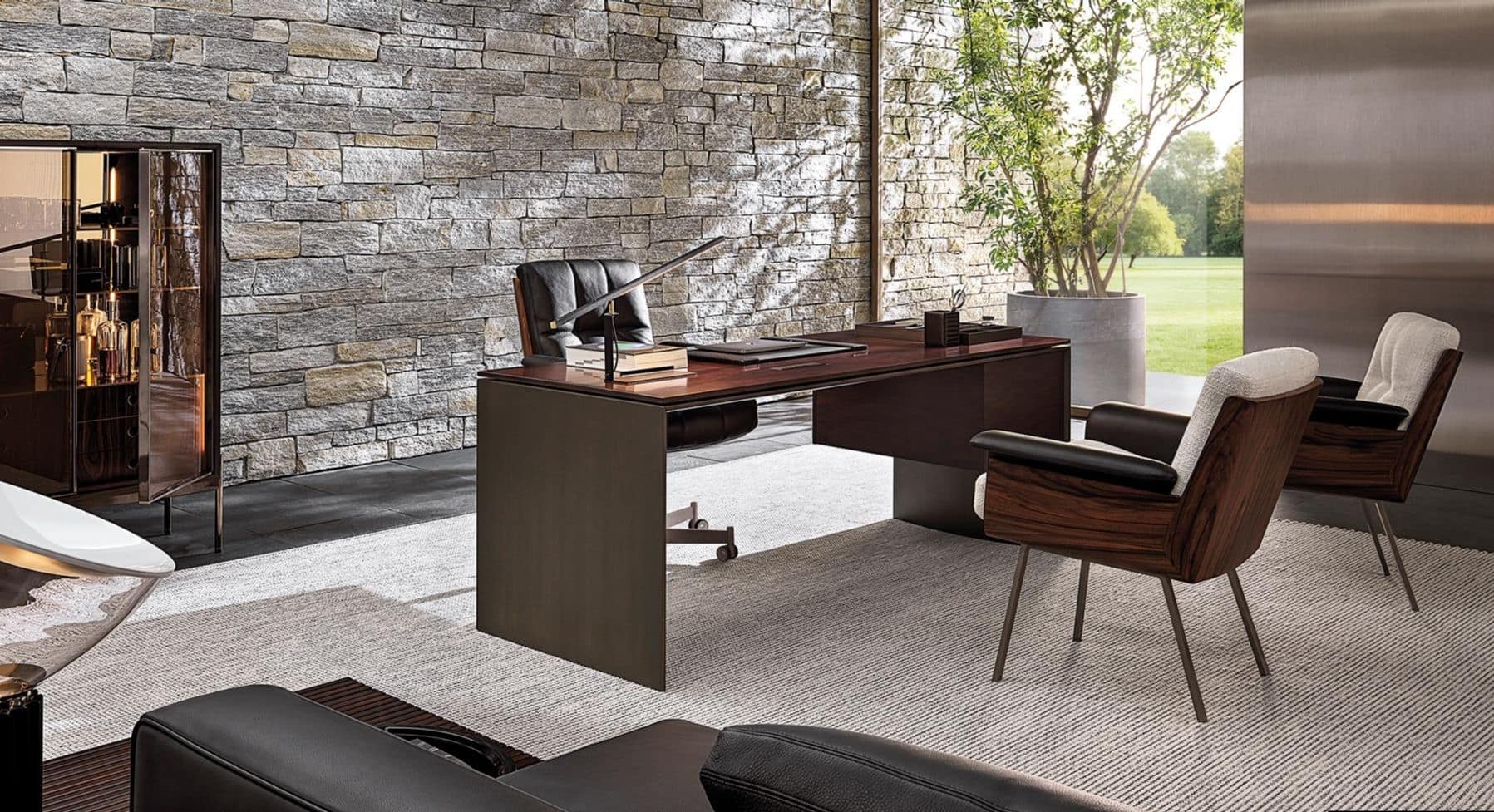 Read more about the article MINOTTI | INTRODUCING THE LINHA STUDIO DESK