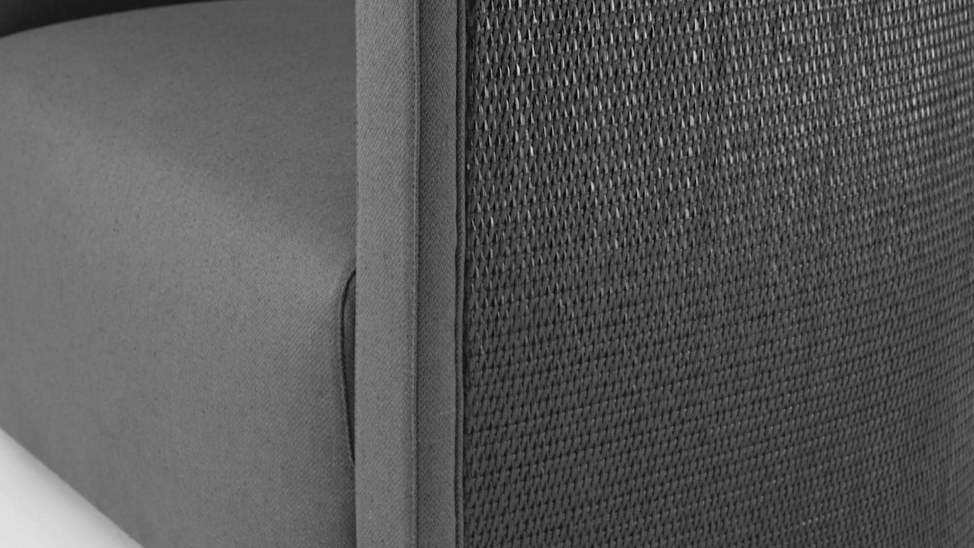 Read more about the article Living Divani: Emotional pills, chapter seventh