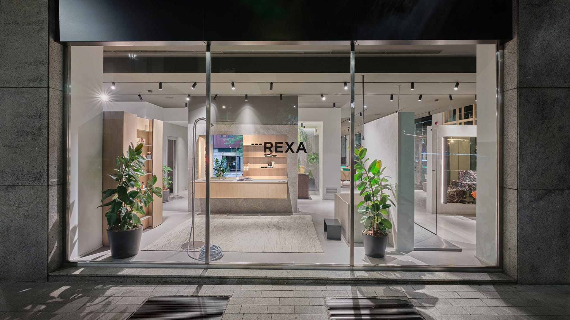 You are currently viewing Rexa: Rexa in Milan