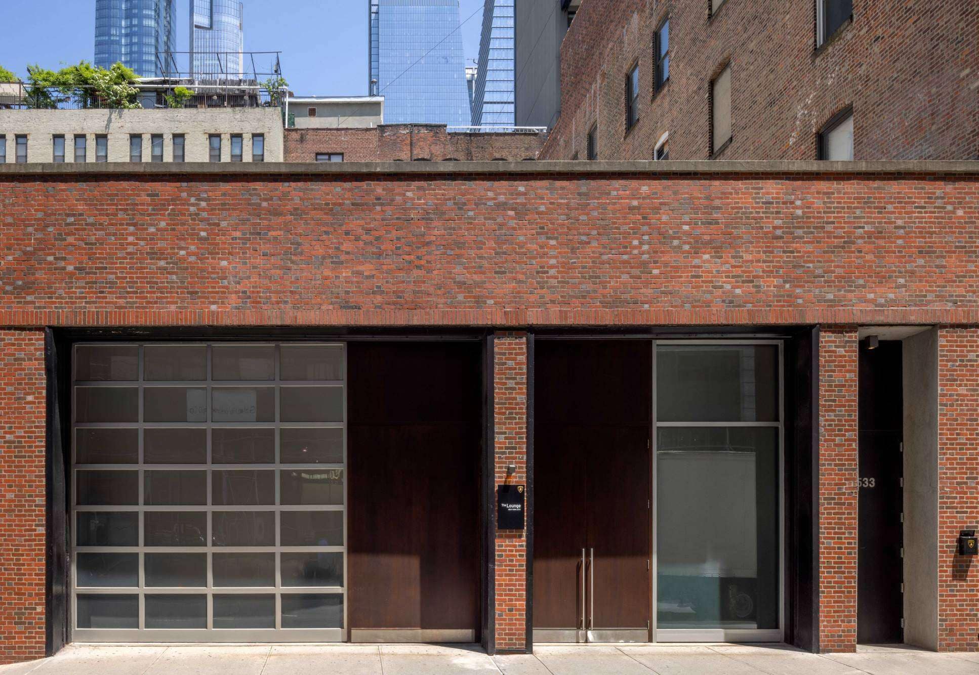 Read more about the article Living Divani @ Lamborghini Lounge New York