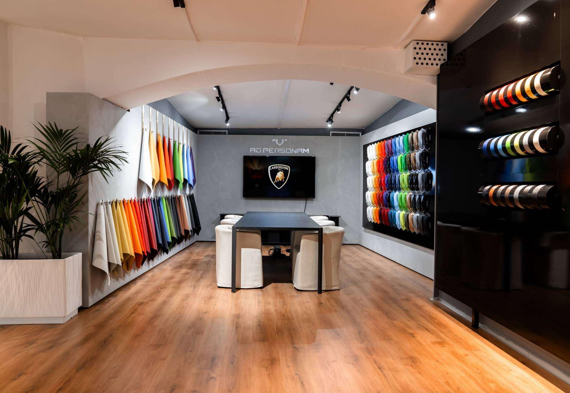 Read more about the article Living Divani @ Lamborghini Lounge Porto Cervo 2023