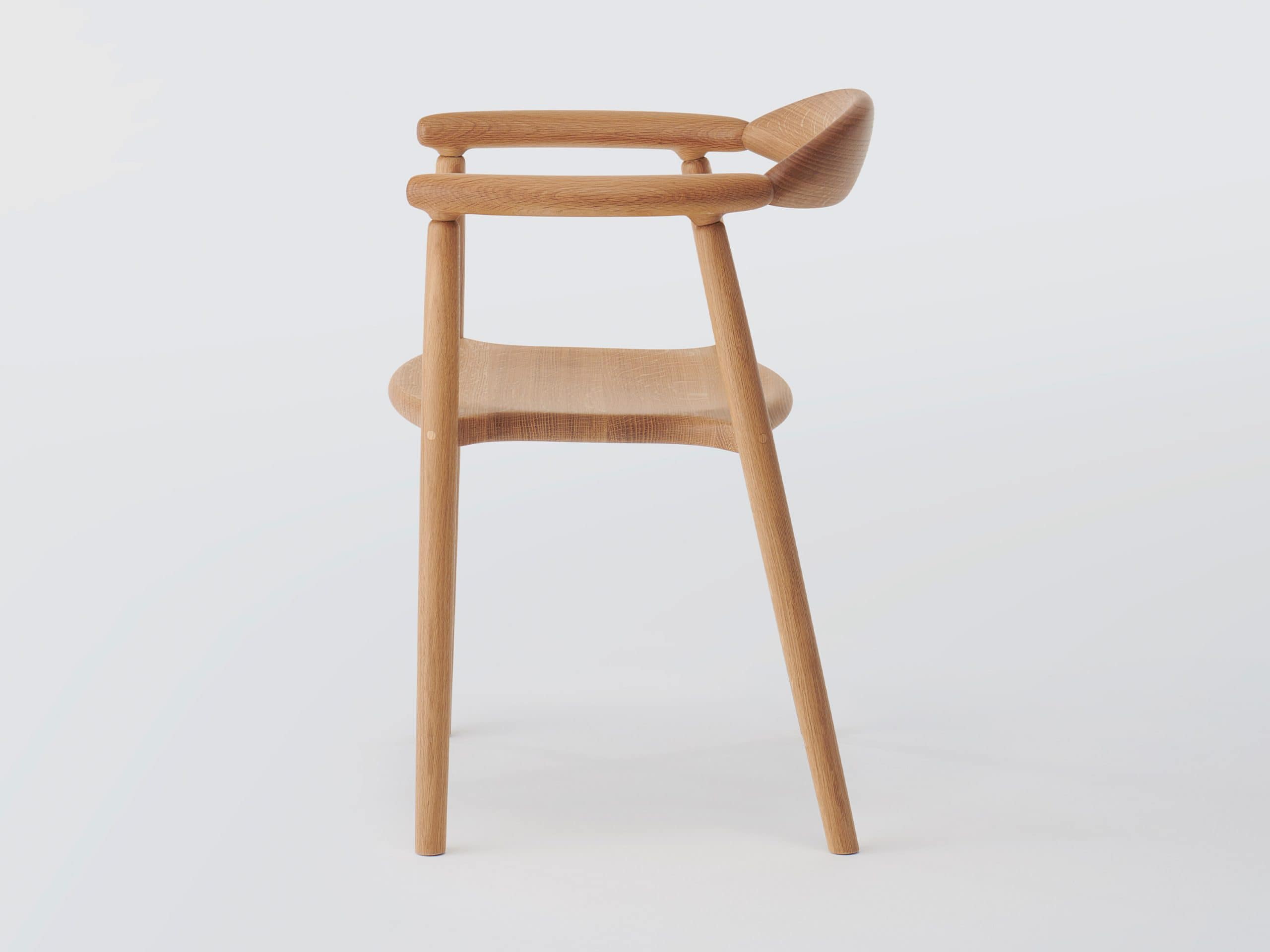 Read more about the article KOYORI:  PRODUCT STORY: MUSUBI ARMCHAIR