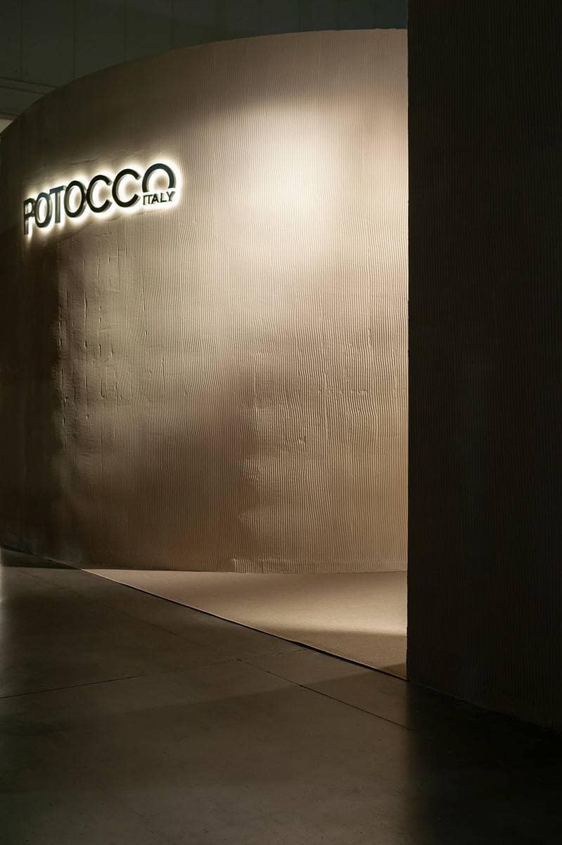 Read more about the article Potocco: Indoor and outdoor settings at Salone del Mobile.Milano 2024