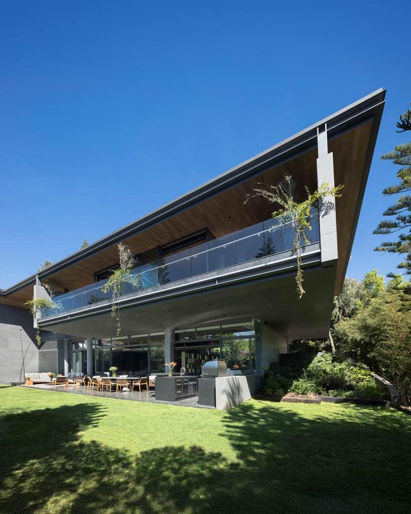 Read more about the article MINOTTI: LATEST NEWS 01/03/2025