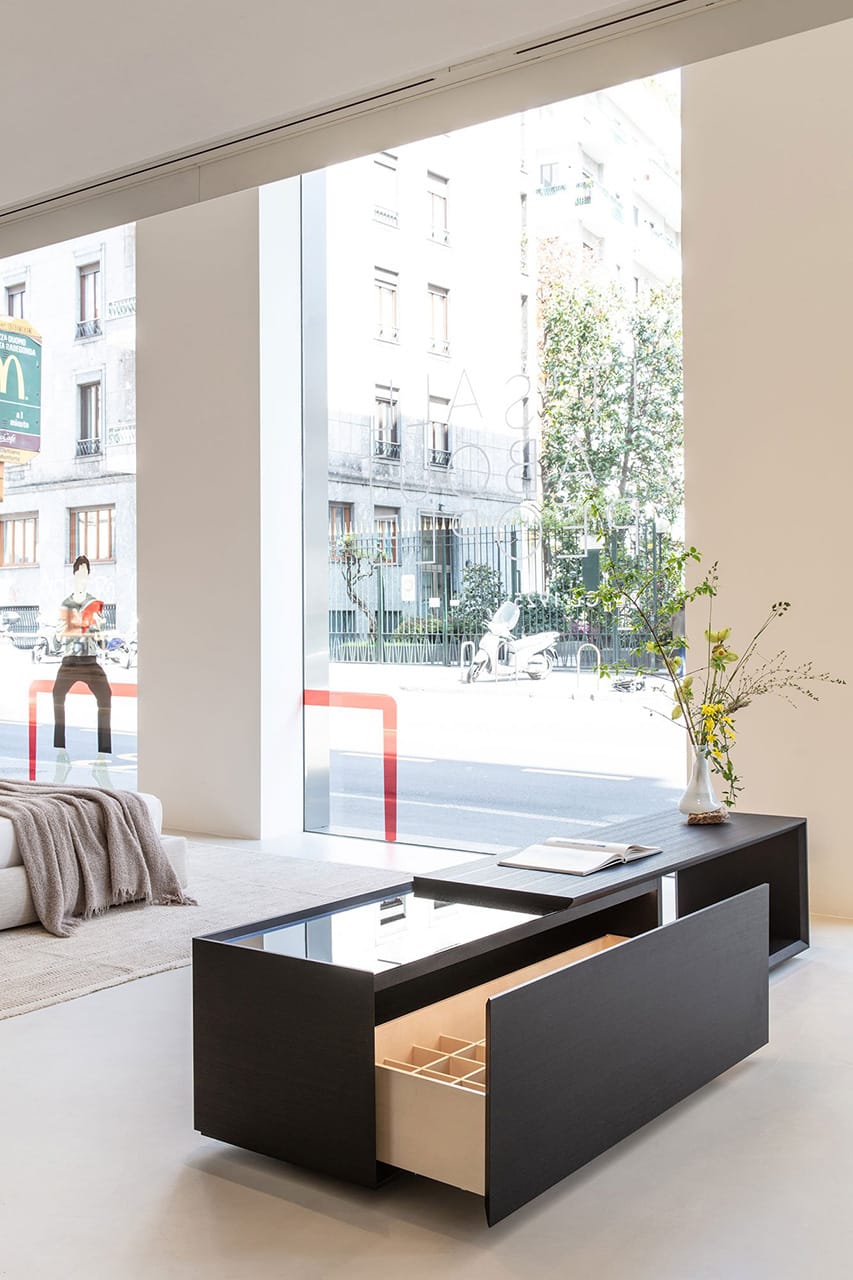 Read more about the article Porro: May 2025