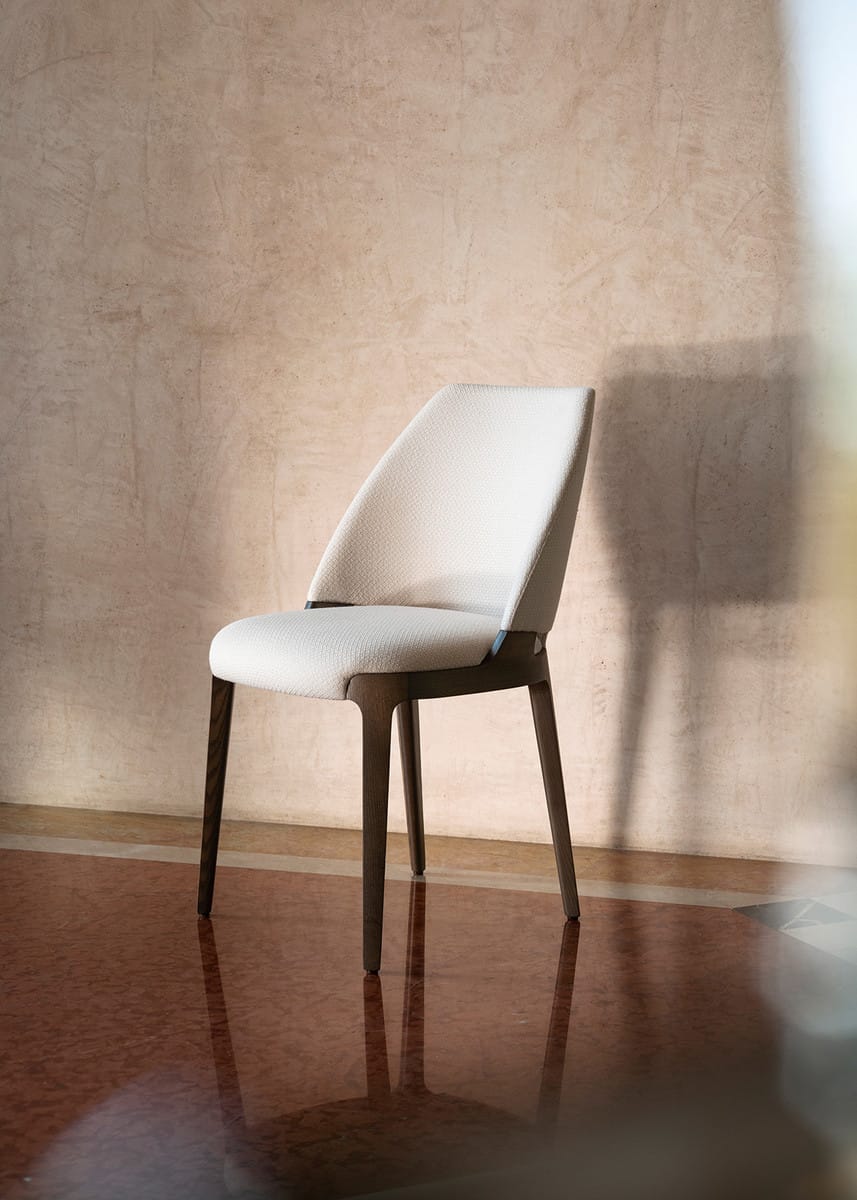 Read more about the article Potocco: Design that embrace: Velis and Trousse Hug collections