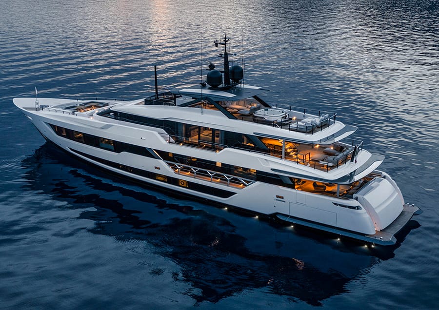 42146 N Minotti Custom Line 140