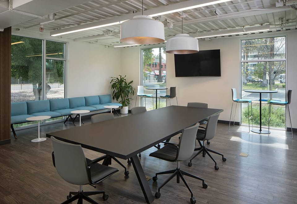 Arper Hola Losangeles ©tombonner (1)