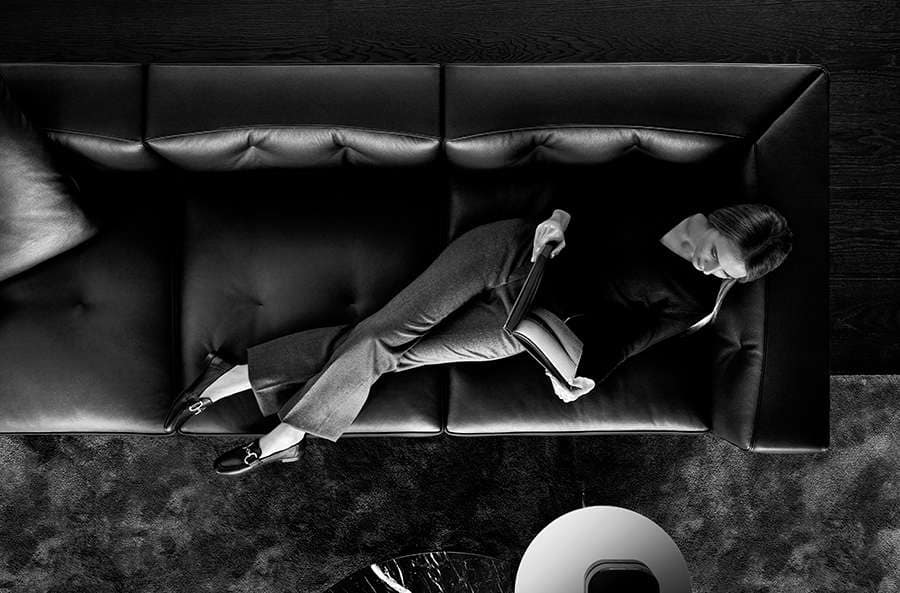 You are currently viewing MINOTTI: LIGHTS ON 2023 COLLECTION