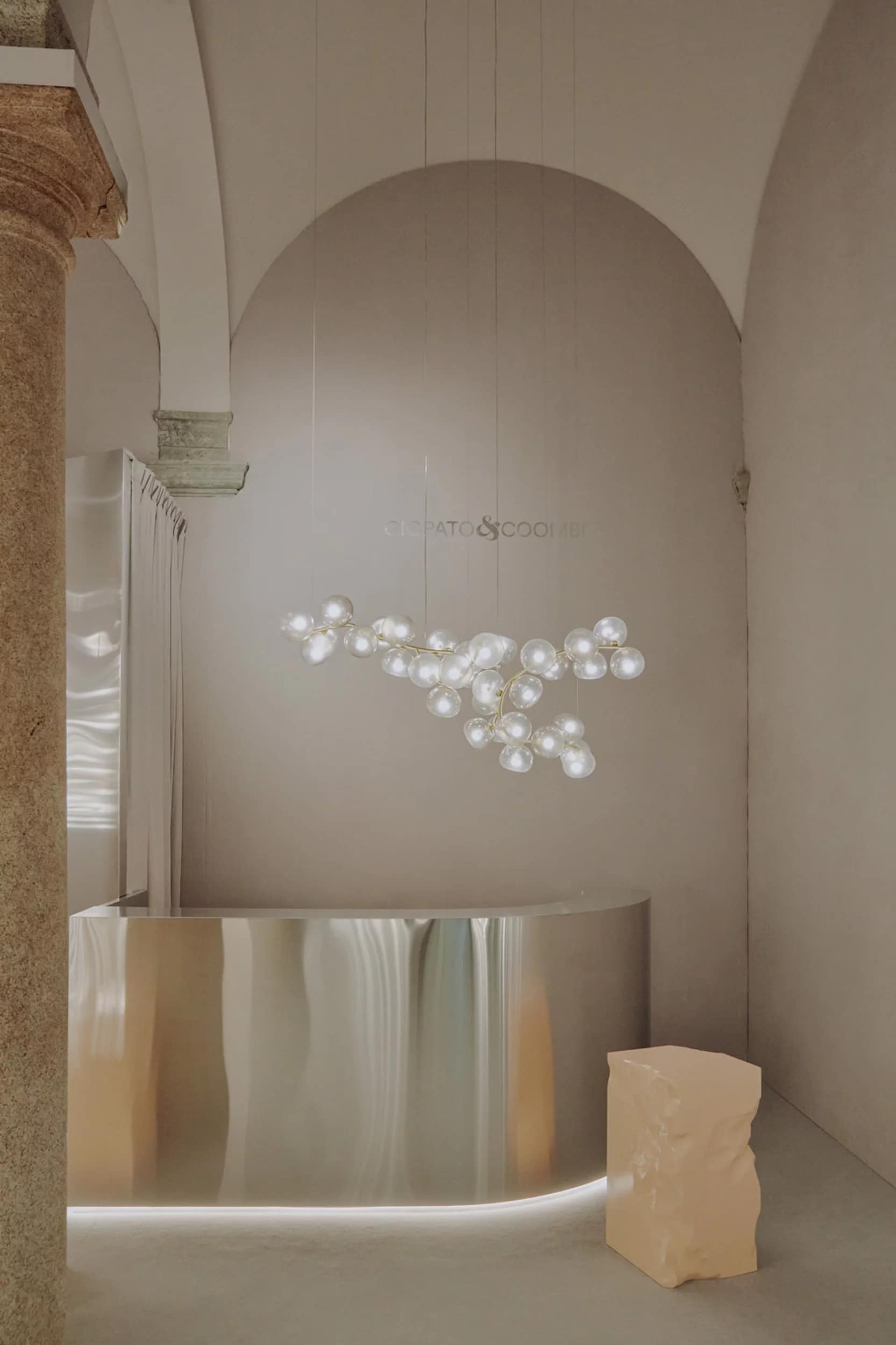 Read more about the article GIOPATO AND COOMBES: MAEHWA AVAILABLE ON DISPLAY